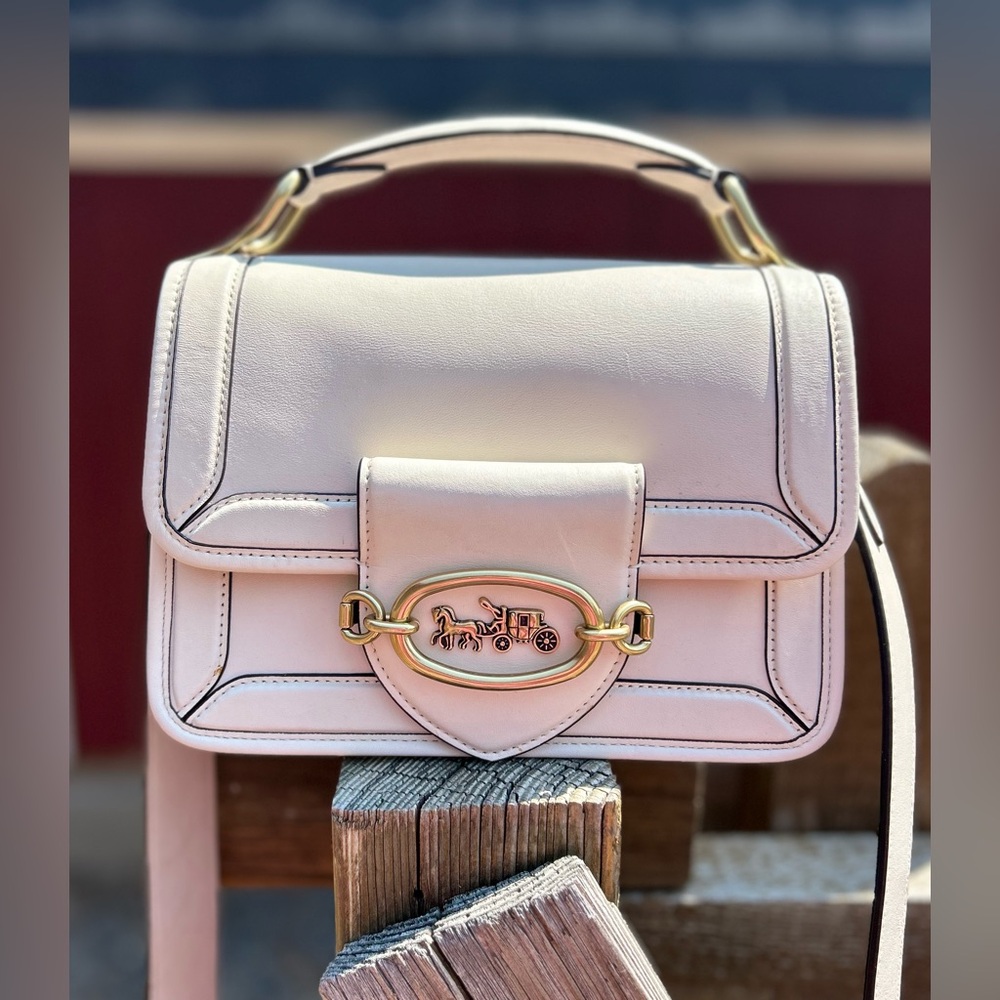 SOLD COACH 1941 🤍 Hero Shoulder Bag in Chalk/Brass w/ Glovetanned Leather Large